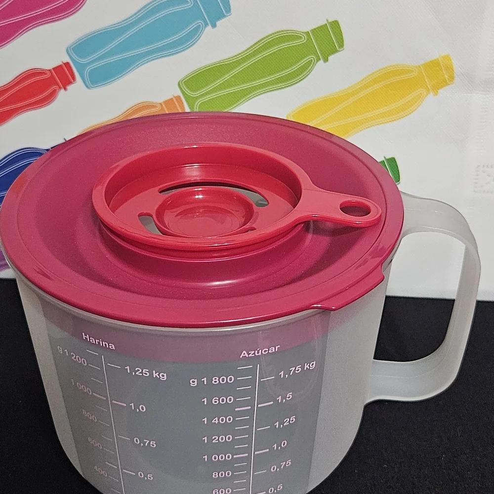 Multifunctional Red and White Kitchen Measuring Set